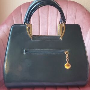 Yuzi Bag Elegant Black Handbag with Gold Accents
